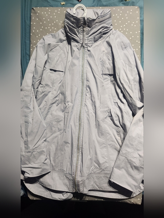 lululemon athletica Other - lululemon make it rain jacket